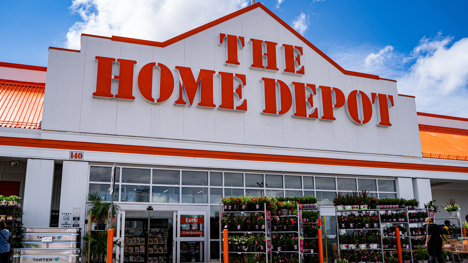 Home Depot ブラック フライデー: ミルウォーキーとデウォルトのトップ ストレージ セール